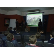 DEL PROBLEMA A LA SOLUCIÓN, charla a cargo de alumnos de 5to. año "A"